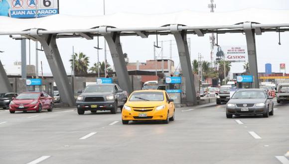 Se prevé que para el jueves 13 más de 60 mil vehículos circularán por la Panamericana Sur. (Difusión)