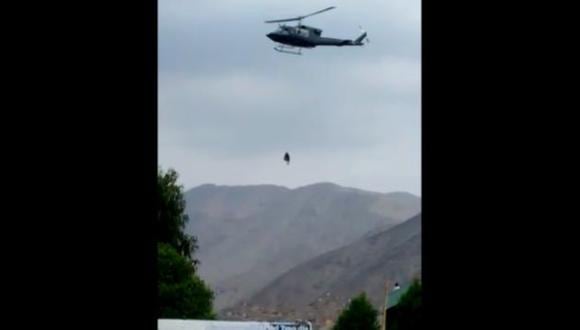 Persona fue rescatada gracias a un helicóptero de la Policía Nacional. (Dinoes)