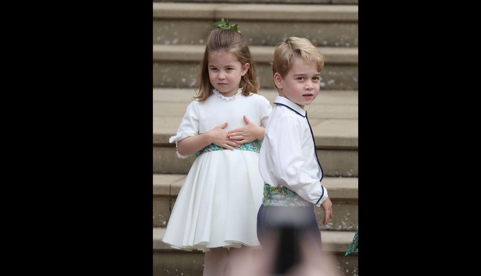 Los principitos George y Charlotte se robaron las miradas en la boda de la princesa Eugenia. (Reuters)