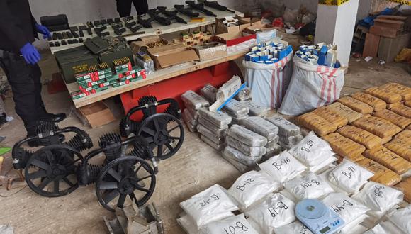 PNP detuvo a 'Los Boliches' con arsenal de armas y drogas en Lurín. (GEC)