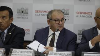 José Cevasco renunció a la Oficialía Mayor del Congreso