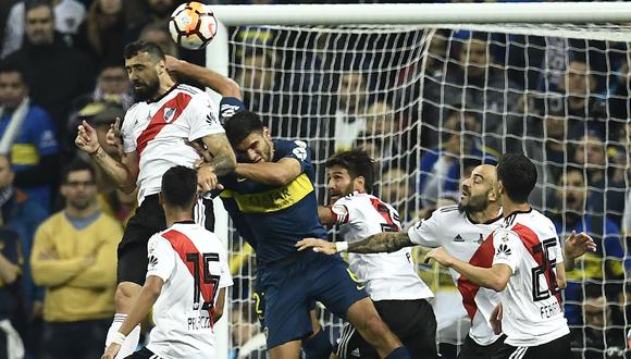 Boca Juniors y River Plate podrían encontrarse en instancias decisivas de la Copa Libertadores. (Foto: AFP)