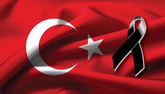 No cesa la violencia en Turquía. (Composición)