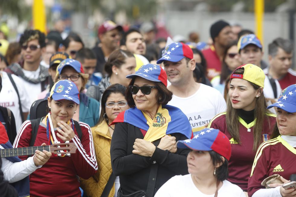 El plazo para que los ciudadanos venezolanos regularicen su situación estará vigente hasta el 23 de enero de 2018 (USI).