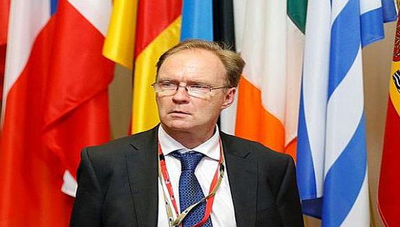Reino Unido: Deja cargo de embajador ante la Unión Europea. (Reuters)