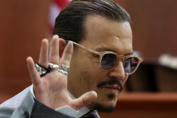 Johnny Depp in one of the hearings of the trial against Amber Heard held in the court of Fairfax, Virginia, United States (Photo: Michael Reynolds / AFP)