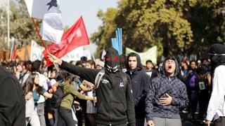 FOTOS: Miles de estudiantes chilenos reinician protestas