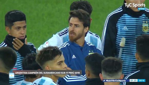 Pablo Aimar, DT Selección Argentina Sub 17, y su reacción tras ser goleado por Ecuador. (Video: TyC Sports)