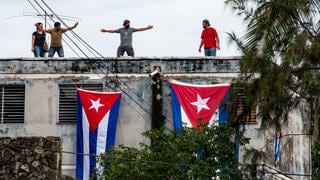 Cuba: Gobierno impide policialmente el primer acto de la protesta del 15N