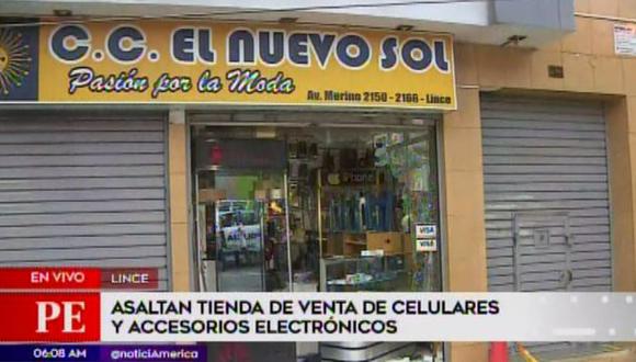 Delincuentes asaltaron una galería de venta de celulares y accesorios electrónicos en Lince. (Foto: Captura América Noticias)