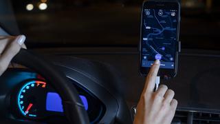 Uber adapta su aplicación para que conductores respeten el 'Pico y Placa'
