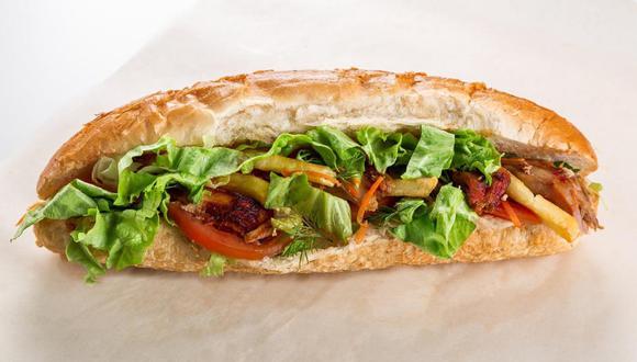 Multan a una tiktoker con más de 1800 dólares por no declarar un sándwich. (Foto: Referencial / Pixabay)