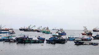 Indeci: 80 puertos de todo el litoral peruano fueron cerrados por oleajes ligeros