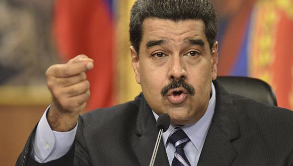 Venezuela: Nicolás Maduro denunció que avión espía de EEUU violó espacio aéreo. (BLOOMBERG)