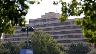 Ébola: Segunda trabajadora de hospital de Texas dio positivo por virus