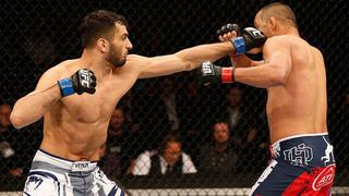 UFC: Gegard Mousasi derrotó por KO a Dan Henderson en 1 minuto [Video]