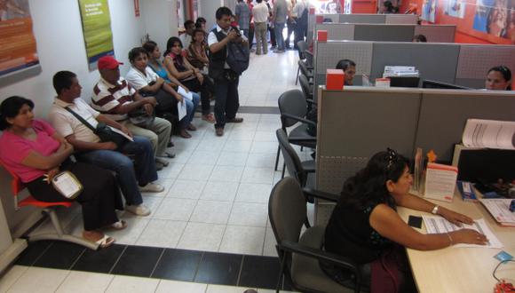 Prefieren descuento del sueldo. (Perú21)