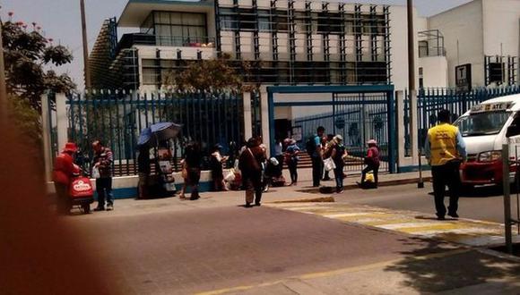 Hospital Carlos Alcántara: Denuncian que médicos de Essalud están expuestos a amenazas y agresiones. (Difusión)