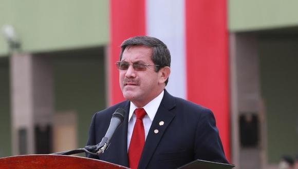 El ministrode Defensa, Jorge Chávez Cresta, dijo que todas las acciones se realizarán con apego a la Constitución y en cumplimiento de la ley. (Foto: Mindef)