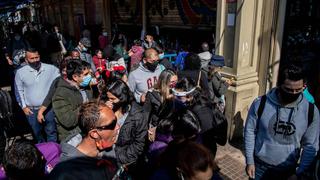 Chile: aglomeraciones en reinicio de actividades en Santiago tras 5 meses de cuarentena [FOTOS]