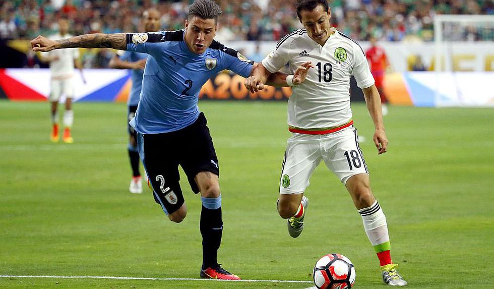 México derrotó 3-1 a Uruguay en partido por el Grupo C de la Copa América. (AP)