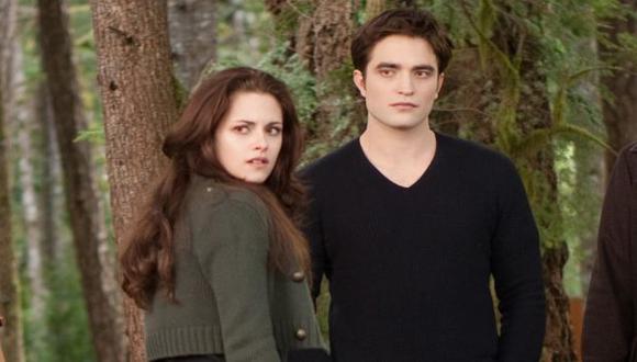 Cinco películas de la saga Crepúsculo han protagonizado los actores Robert y Kristen. (Internet)