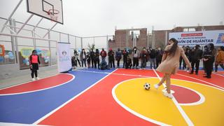 Miss Perú Janick Maceta y alcalde de Lima inauguraron loza deportiva en SJL | FOTOS
