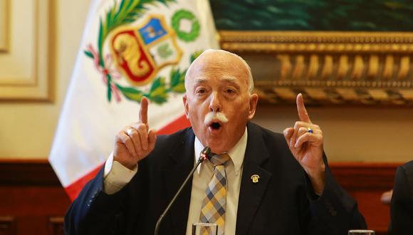 El vocero de Fuerza Popular, Carlos Tubino, señaló que su agrupación no cuenta con los votos para evaluar la inmunidad.&nbsp; (Foto: GEC)