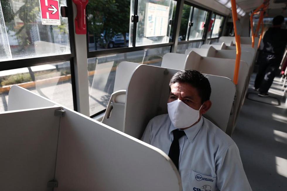 La Municipalidad de Lima presentó una propuesta para separar los asientos de los buses mediante unas micas acrílicas a fin de evitar contagios por COVID-19. (Foto: Ángela Ponce/GEC)