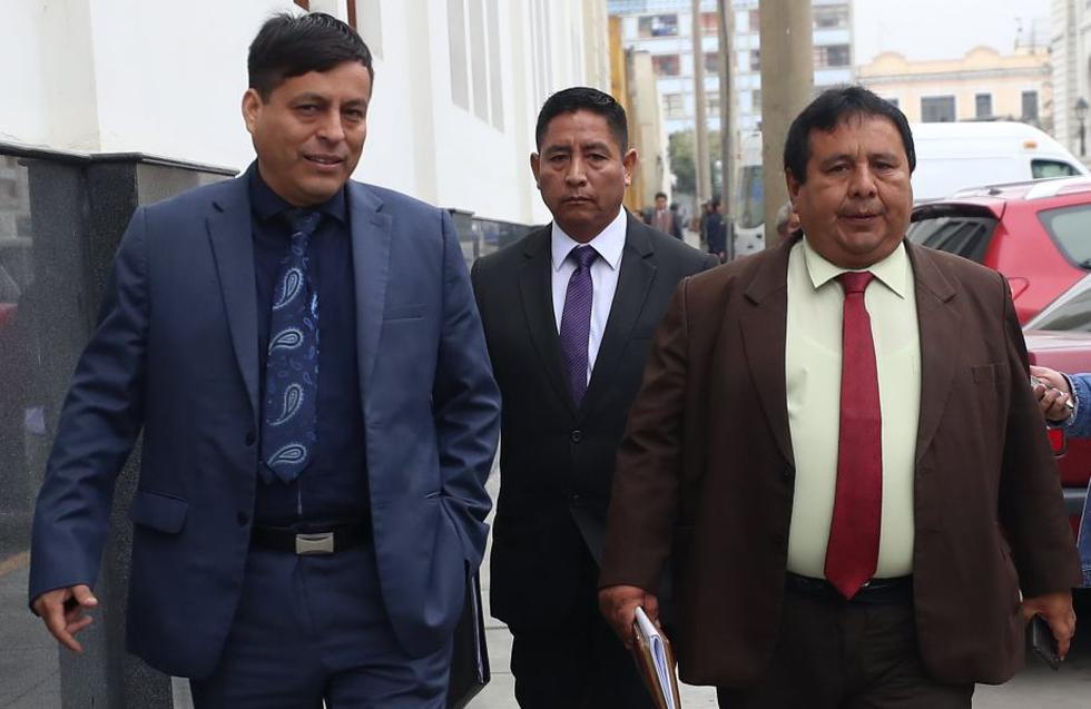 El sargento Huaringa llegó al Parlamento junto a sus abogados, tampoco declaró ante la comisión. (Geraldo Caso/Perú21)