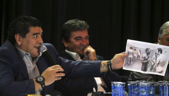 Maradona participó en una conferencia para hacerle frente a la Conmebol. (Reuters)