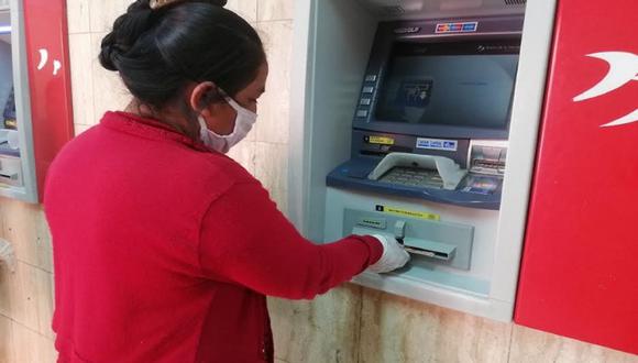 La fase 3 está dirigida a los perceptores que ya se encuentren afiliados a la Banca celular del Banco de la Nación (Foto: Andina)