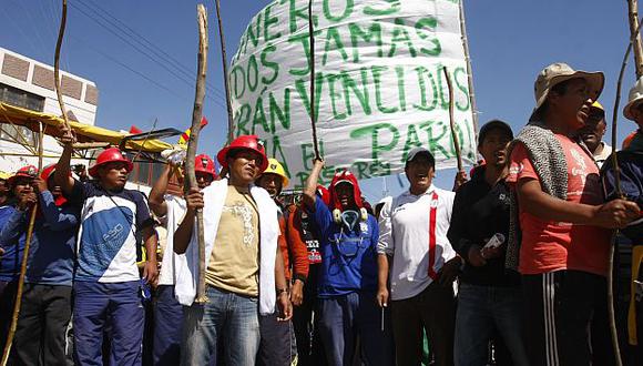 Fuerzas Armadas podrán intervenir en marchas de mineros informales. (Heiner Aparicio)