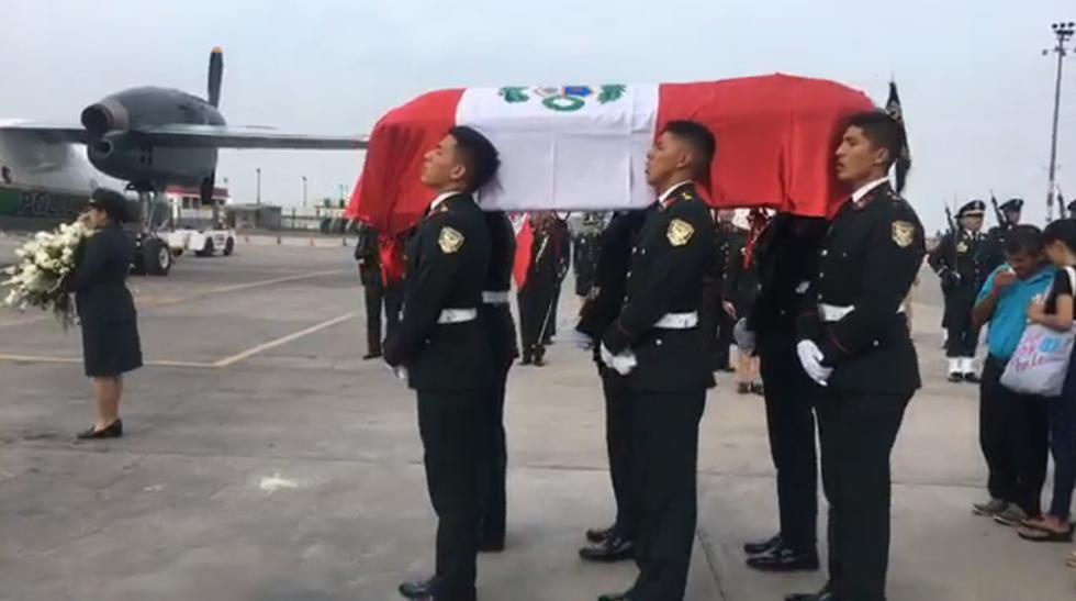Soboficial asesinado por delincuentes recibió los honores fúnebres de la Policía Nacional