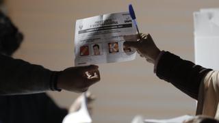 ¿Cuántos peruanos votan en el extranjeros y cómo se hace el conteo de estos votos?