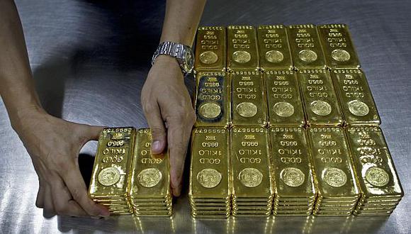 Los precios del oro han disminuido más de 12% desde abril. (Foto: AP)