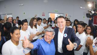 César Acuña presentó a Jaime Salinas como su candidato a la Alcaldía de Lima