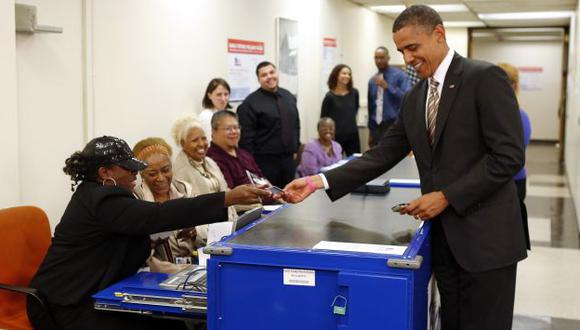 AL QUE MADRUGA... En el 2008, el voto anticipado favoreció a Obama. ¿Se repetirá la historia? (Reuters)