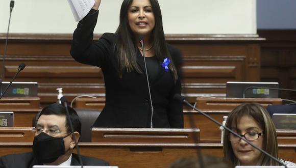 Patricia Chirinos presentó una denuncia constitucional contra Zoraida Ávalos. (Foto: Congreso)