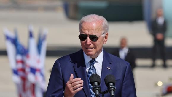 US President Joe Biden delivers a statement upon his arrival at Israel's Ben Gurion Airport in Lod near Tel Aviv, on July 13, 2022. (Photo by JACK GUEZ / AFP)