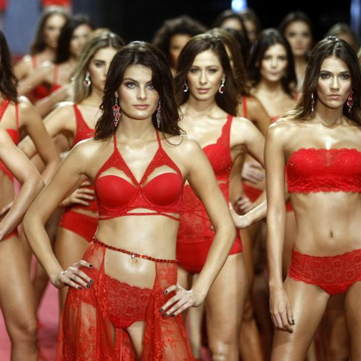 Top 33+ imagen coleccion pasarela ropa intima modelos colombianas