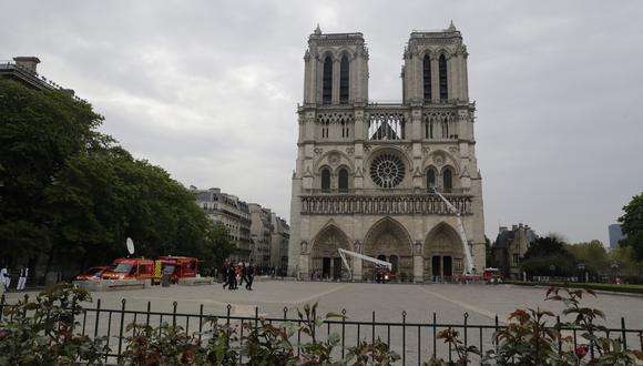 La catedral de Notre Dame sufrió un incendio el lunes. (Foto: AFP)
