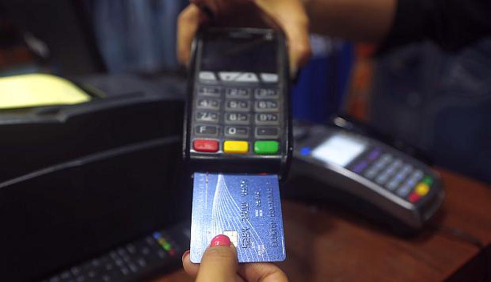 Los pagos realizados con tarjetas de crédito totalizaron S/4,124 millones entre enero y mayo de este año. (Foto: USI)<br>