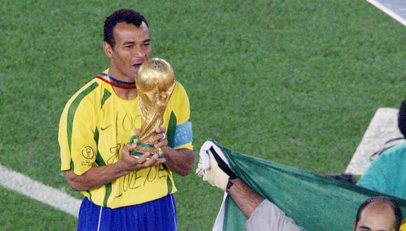 Cafú alzó la última Copa del Mundo de Brasil y ahora vive momentos muy duros. (Foto: AFP)