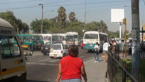 Caos vehicular en La Molina. (Difusión)