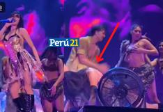 Danna Paola sufre caída en pleno escenario durante concierto en Lima (VIDEO)