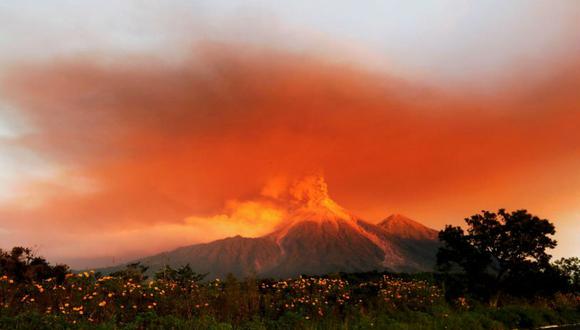 Alrededor de cuatro mil personas fueron evacuadas tras una nueva erupción del Volcán de Fuego de Guatemala el pasado lunes | Foto: EFE