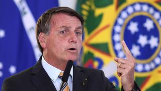 Bolsonaro cuestiona “prisa” para acceder a vacuna contra el coronavirus