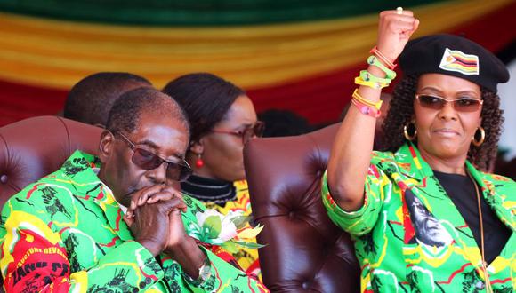 Ex primera dama de Zimbabue,&nbsp;Grace Mugabe, es acusada de agresión contra empleada doméstica. (Foto: Reuters)