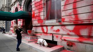 Vandalizan fachada del consulado de Rusia en Nueva York